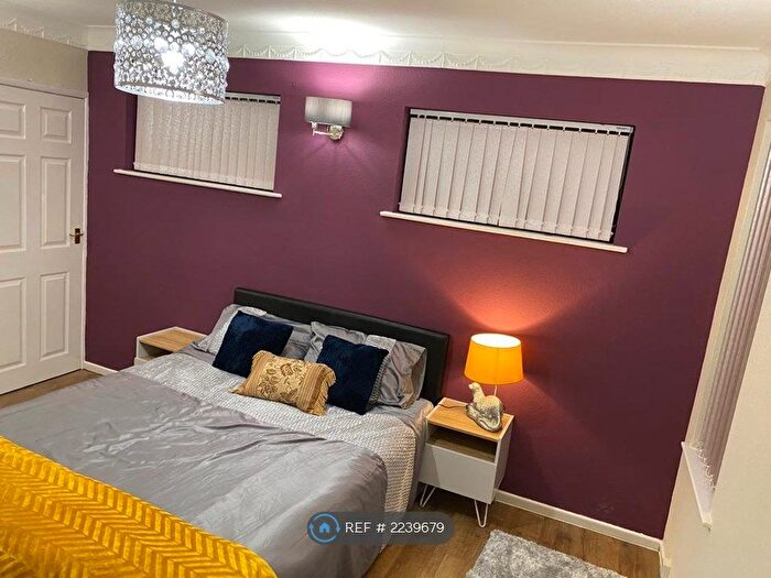 4 Bedroom Bungalow To Rent In Nottingham, Nottingham, NG5