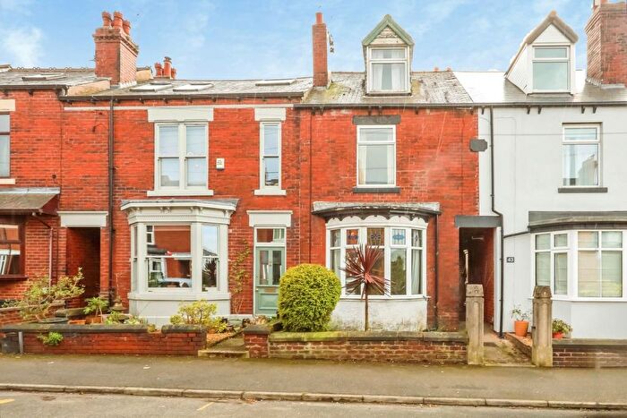 3 Bedroom Terraced House For Sale In Chatfield Road, Sheffield, S8