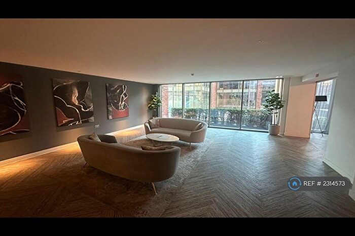 2 Bedroom Flat To Rent In Block B, Salford, M5