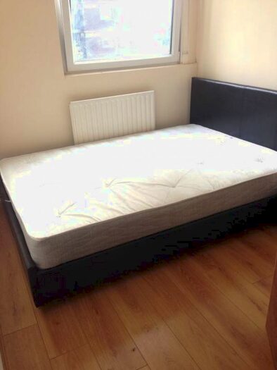 2 Bedroom Flat To Rent In Camden Road, London, NW1