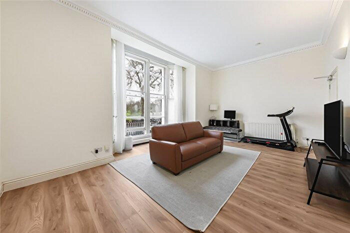 2 Bedroom Flat To Rent In Albert Terrace, Primrose Hill, London, NW1