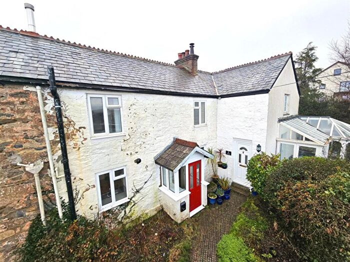 2 Bedroom Cottage For Sale In Gnaton Cottages, Albaston, Gunnislake, PL18