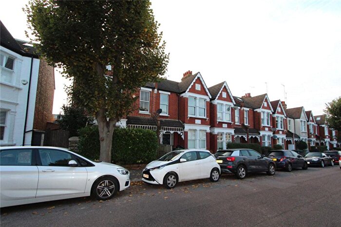 2 Bedroom Flat To Rent In Princes Avenue, London, N22