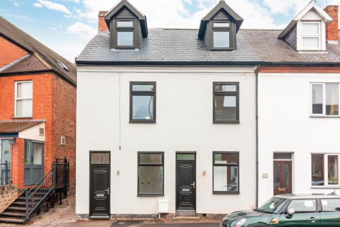 3 Bedroom Terraced House For Sale In Easthorpe Street, Ruddington, Nottingham, NG11