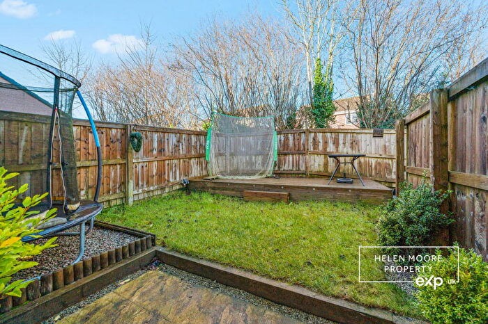 2 Bedroom Semi-Detached House For Sale In Sunnydale Close, Ivybridge, Devon, PL21