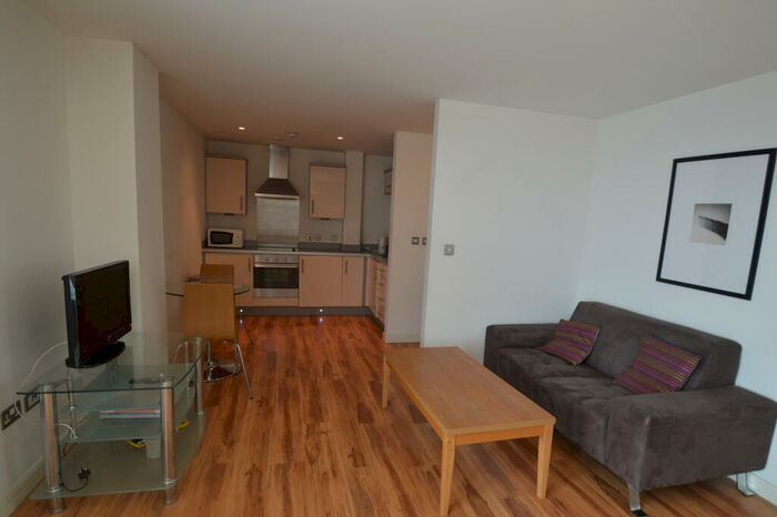 Flat To Rent In Latitude, Bromsgrove Street, Birmingham, West Midlands, B5