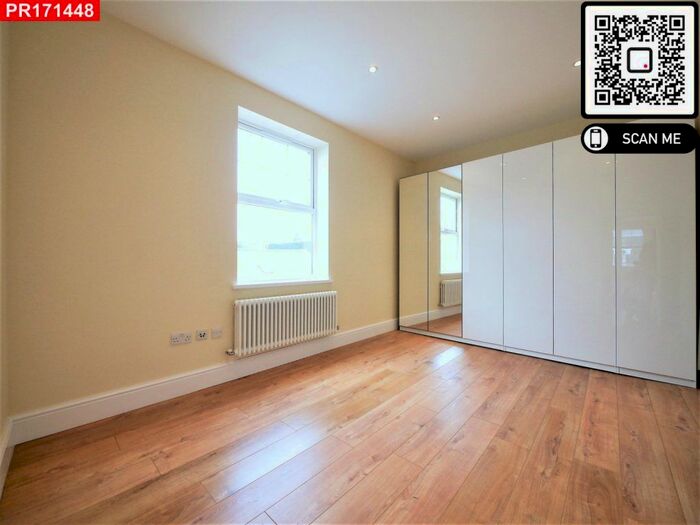 1 Bedroom Flat To Rent In Putney High Street, London, SW15