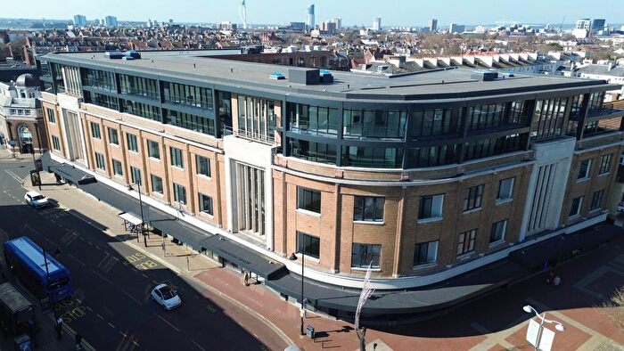 2 Bedroom Flat For Sale In Palmerston Road, Southsea, PO5