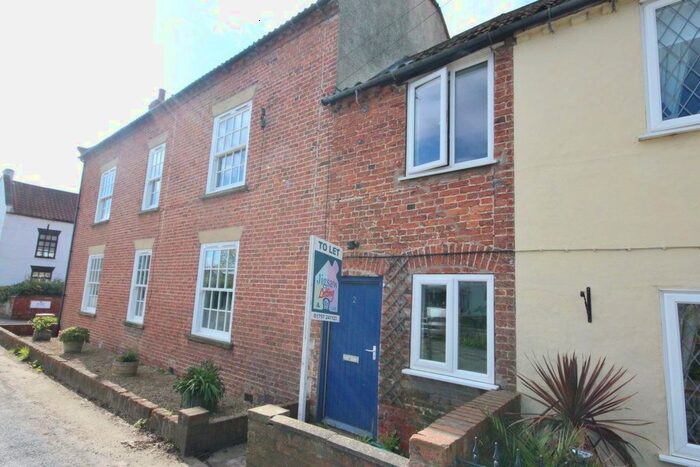 2 Bedroom Cottage To Rent In Main Street, Kelfield, York, YO19