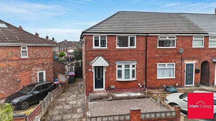 3 Bedroom End Terrace House For Sale In Eldon Road, Irlam, M44