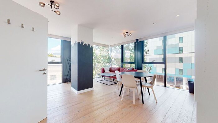 1 Bedroom Flat To Rent In Highgate Hill, London, N19