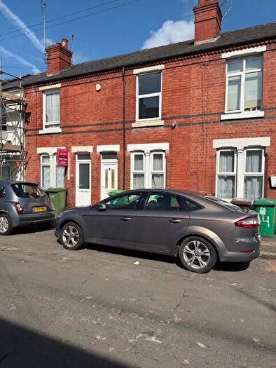 2 Bedroom Terraced House To Rent In Grimston Road, Nottingham, Nottinghamshire, NG7