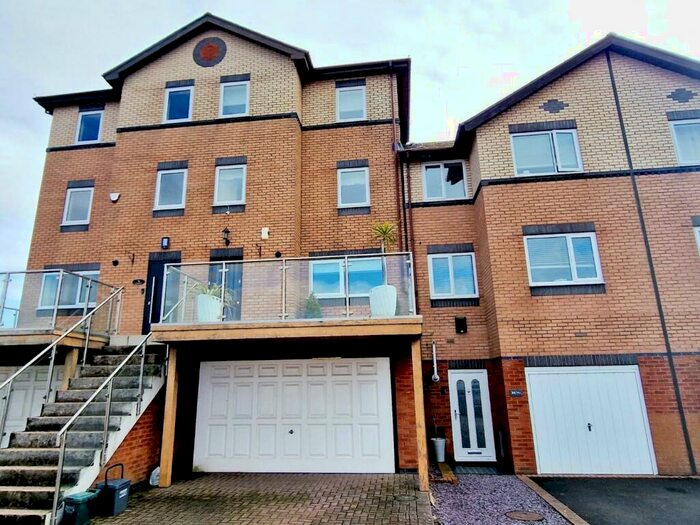 4 Bedroom House To Rent In Plas Taliesin, Penarth, CF64