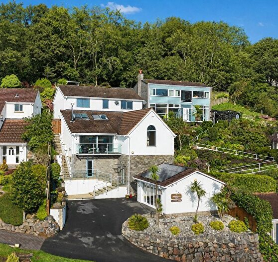 4 Bedroom Detached House For Sale In Leewood Road, Weston-Super-Mare, BS23