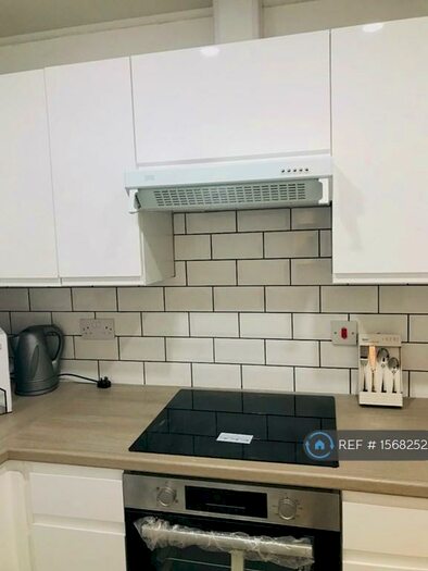 1 Bedroom Flat To Rent In Bolton Drive, Glasgow, G42