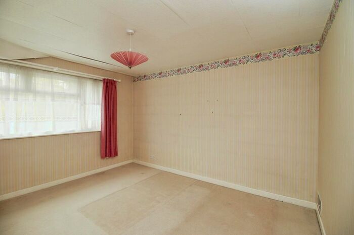 4 Bedroom Detached House For Sale In Lodge Road, Knowle, Solihull, B93