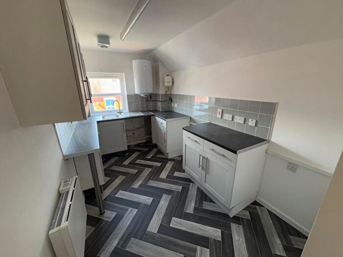 1 Bedroom Apartment To Rent In Park Street, Kidderminster, DY11