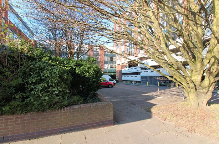 2 Bedroom Apartment For Sale In St. Peters Street, Colchester, CO1