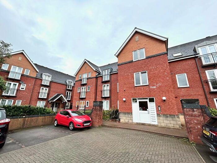 2 Bedroom Apartment To Rent In Halliard Court, Cardiff Bay, CF10