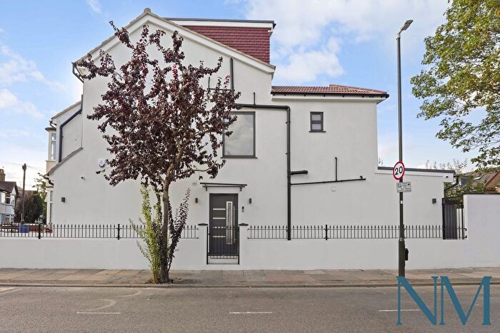 3 Bedroom End Of Terrace House For Sale In Norfolk Road, London, SW19