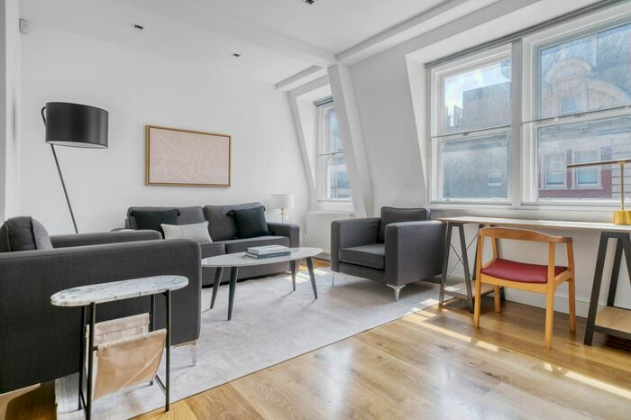 2 Bedroom Flat To Rent In Fitzrovia, London, W1T