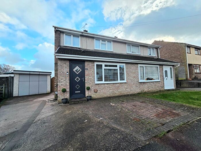3 Bedroom Semi-Detached House For Sale In Caer Hen Eglwys, Bridgend, CF31