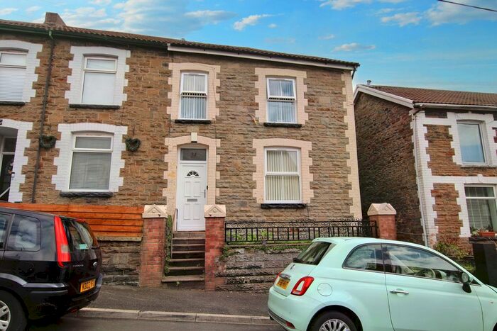 4 Bedroom Terraced House To Rent In Charles Street, Porth, CF39