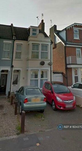 3 Bedroom Maisonette To Rent In Hayes Road, Clacton On Sea, CO15