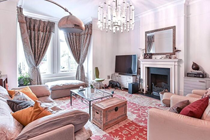 5 Bedroom Semi Detached House For Sale In Shooters Hill Road, Blackheath, London, SE3