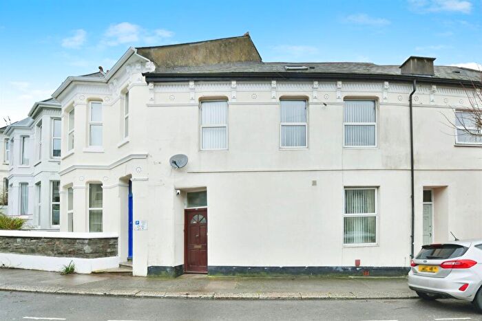 4 Bedroom Terraced House For Sale In Lisson Grove, Plymouth, PL4