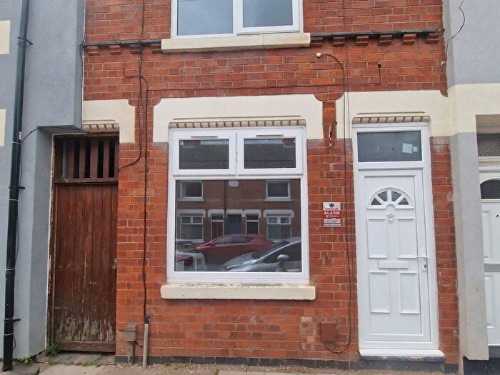 2 Bedroom Terraced House To Rent In Laurel Road, Leicester, LE2