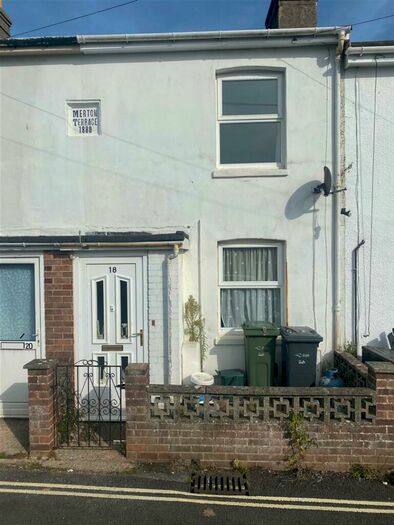 2 Bedroom Terraced House To Rent In Worsley Road, Newport, PO30