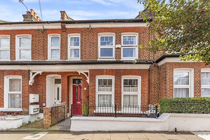4 Bedroom Property For Sale In Romberg Road, Tooting, SW17