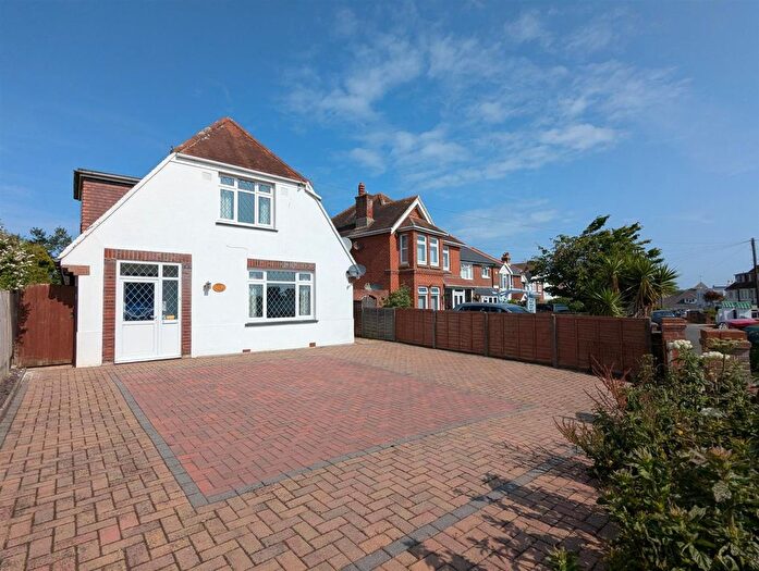 3 Bedroom Detached House For Sale In Littlestairs Road, Shanklin, PO37