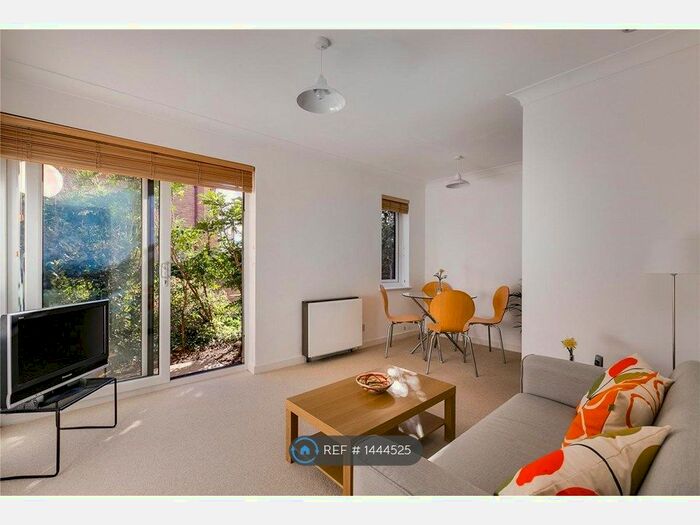 1 Bedroom Flat To Rent In Carrara Wharf Fulham, London, SW6