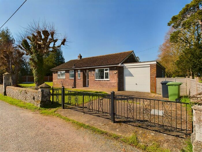 3 Bedroom Bungalow For Sale In Heywood Road, Diss, IP22