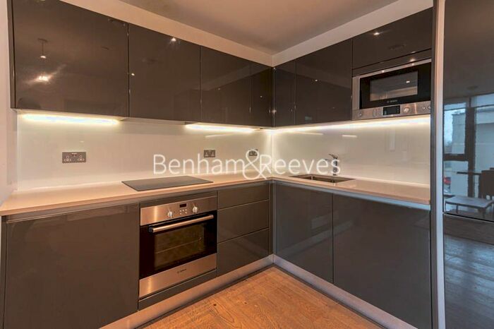 1 Bedroom Flat To Rent In St. Gabriel Walk, Elephant And Castle, SE1