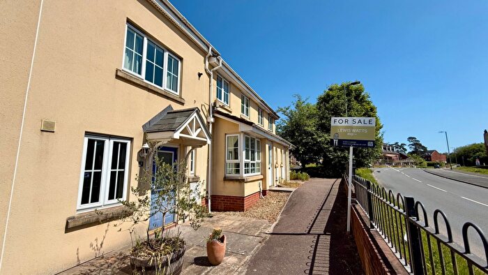 3 Bedroom Terraced House For Sale In Waylands Road, Tiverton, EX16