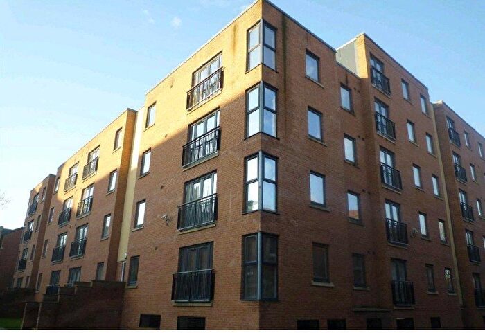 1 Bedroom Apartment To Rent In Melville Street, Salford, Greater Manchester, M3