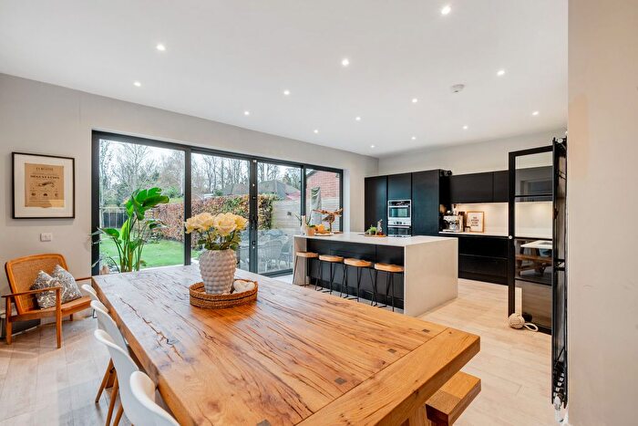 5 Bedroom Semi-Detached House For Sale In Banstead Road, Epsom, Surrey, KT17