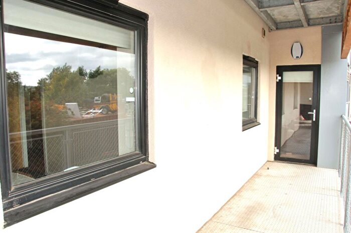 2 Bedroom Flat To Rent In Citipeaks, East Quayside, Newcastle Upon Tyne, NE6