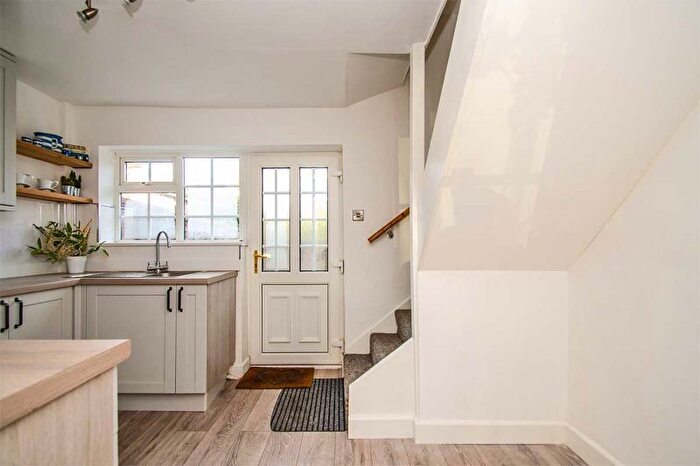 1 Bedroom Cottage For Sale In Chapel Lane, Lichfield, WS14