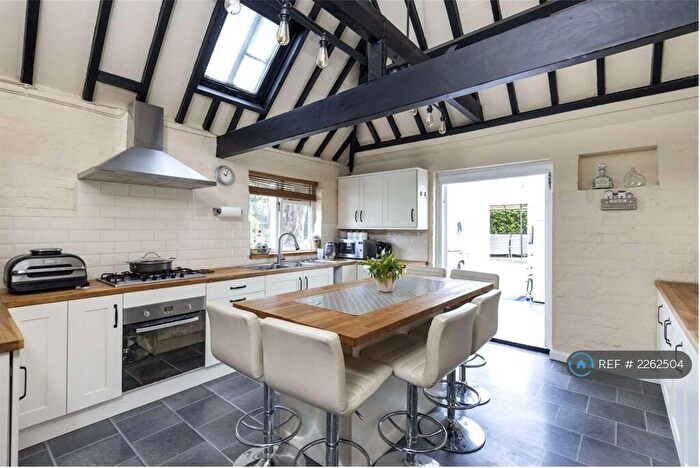 5 Bedroom Detached House To Rent In Queen Anne Farm, Guildford, GU4