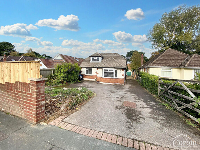 3 Bedroom Detached Bungalow To Rent In Paddington Grove, Bournemouth, BH11