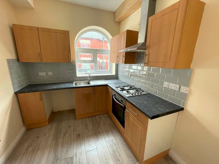 2 Bedroom Apartment To Rent In Mount Road, Leicester, LE5