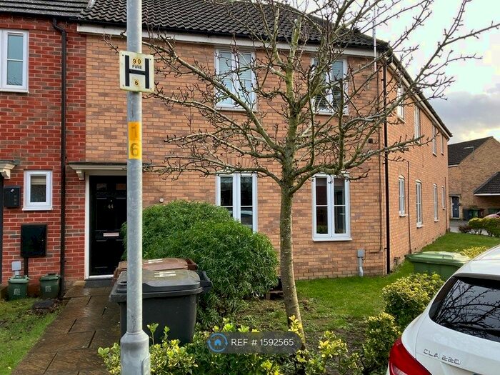 2 Bedroom Flat To Rent In Pascal Close, Corby, NN17