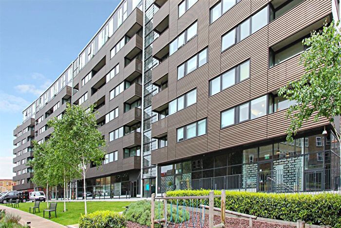 2 Bedroom Apartment To Rent In Amelia Street, London, SE17