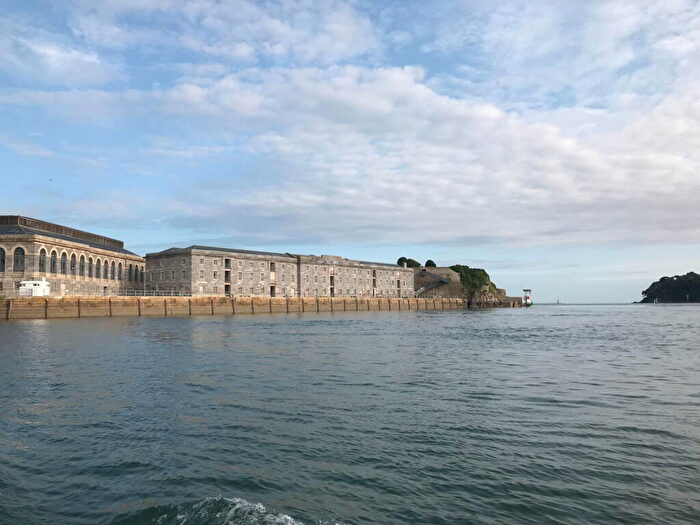 2 Bedroom Apartment For Sale In Clarence, Royal William Yard, Plymouth, PL1