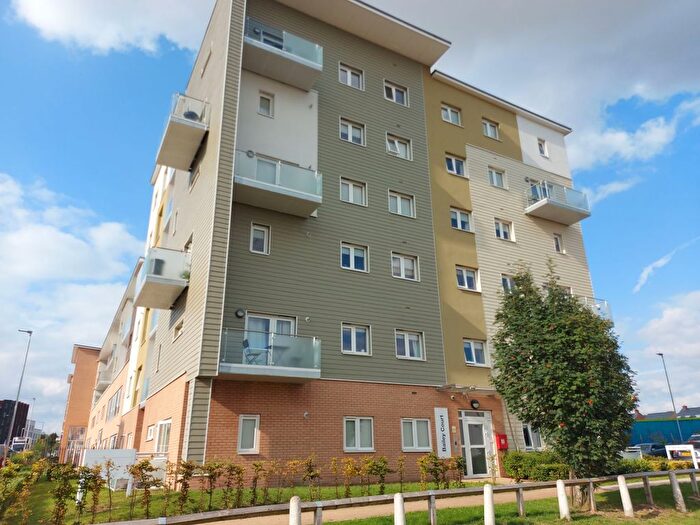 2 Bedroom Flat To Rent In Maylands Avenue, Hemel Hempstead, HP2