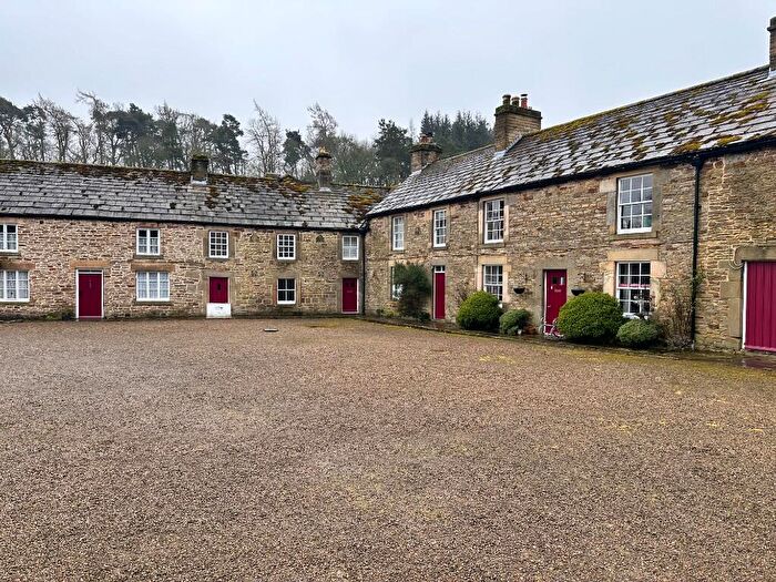 3 Bedroom Cottage To Rent In The Square, Blanchland, DH8